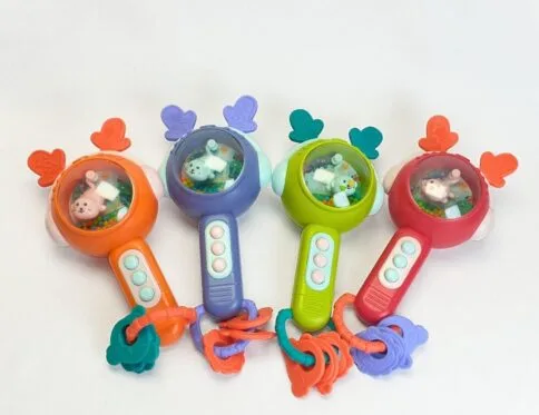 شخليلة بإضاءة وأصوات وعضاضة سيليكون | Light & Sound Teether Rattle